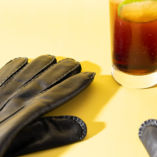 Consumer Psychology and Purchasing Behavior in the US Leather Glove Market