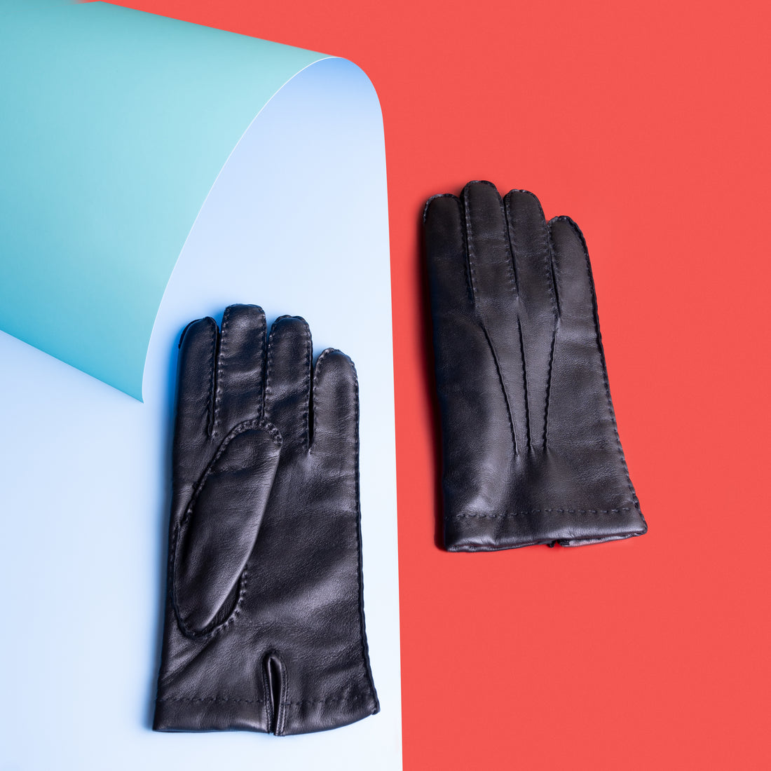 Marketing Strategies for Leather Gloves in the Digital Age: Navigating the US Market